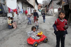 Trẻ em tị nạn Syria tại Ismetpasa, Thổ Nhĩ Kỳ. (Nguồn: AFP/TTXVN)