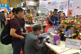 Cuộc cách mạng công nghiệp 4.0 đang tạo ra nhiều thay đổi trong việc tăng năng suất lao động. (Ảnh: Đức Duy/Vietnam+)