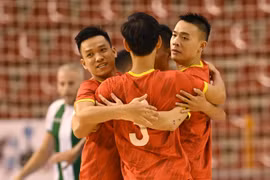 Đội tuyển futsal Việt Nam vừa kết thúc chuyến tập huấn tại Tây Ban Nha bằng màn trình diễn đáng khen. (Ảnh: VFF) 