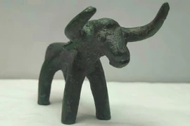 Tượng đồng từ thời Hy Lạp cổ đại vừa phát lộ. (Nguồn: Reuters)