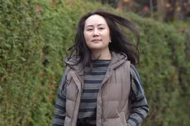 CFO của Tập đoàn công nghệ Huawei Mạnh Vãn Châu tới tòa án tối cao British Columbia ở Vancouver, Canada, ngày 7/12/2020. (Ảnh: AFP/TTXVN)