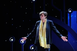 Tiến sỹ Kariko trong một buổi giao lưu tại Đại học VinUni. (Ảnh: PV/Vietnam+)