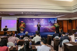 Đây là năm đầu tiên Giải thưởng có thêm hạng mục vinh danh Sản phẩm, dịch vụ, giải pháp nước ngoài. (Ảnh: Minh Sơn/Vietnam+)