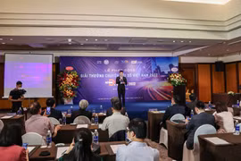 Đây là năm đầu tiên Giải thưởng có thêm hạng mục vinh danh Sản phẩm, dịch vụ, giải pháp nước ngoài. (Ảnh: Minh Sơn/Vietnam+)