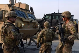 Tân Bộ trưởng Quốc phòng Mỹ Carter bất ngờ thăm Afghanistan