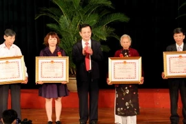 Đà Nẵng: Trao và truy tặng danh hiệu Bà mẹ Việt Nam Anh hùng