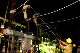 Hà Nội cấp 3 nguồn điện phục vụ người dân trong dịp Tết Ất Mùi