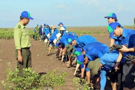 Đặt con người ở trung tâm trong chính sách về biến đổi khí hậu