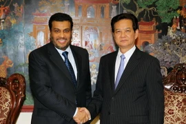 Thủ tướng mời nhà đầu tư Qatar mua cổ phần doanh nghiệp Việt