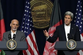 Mỹ ca ngợi quan hệ "gần gũi hơn bao giờ hết" với Afghanistan