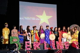 Hội sinh viên Việt Nam tại Berlin tổ chức mừng Xuân Ất Mùi