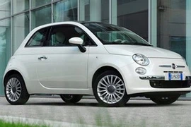 Fiat sẽ ứng dụng công nghệ năng lượng Mặt Trời trong các mẫu xe tương lai. (Nguồn: Internet)