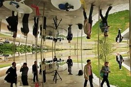 Khu vườn đặc biệt ở Tây London - công trình của hai kiến trúc sư Kazuyo Sejima và Ryue Nishizawa. (Nguồn: Getty Images)