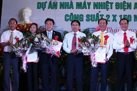 Lễ trao Giấy phép xây dựng Nhà máy Nhiệt điện An Khánh 2. (Nguồn: baothainguyen.org.vn)