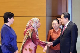 Chủ tịch Quốc hội Trần Thanh Mẫn với Đại sứ, Đại biện các nước ASEAN và Timor-Leste. (Ảnh: Thống Nhất/TTXVN)