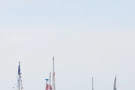 Giải đua thuyền buồm và Giải ván chèo đứng tại vịnh Nha Trang