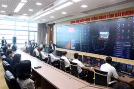Trung tâm giám sát và điều hành thông minh (IOC) của tỉnh Hải Dương. (Ảnh: Mạnh Tú/TTXVN)