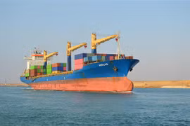 Ai Cập đang đẩy nhanh dự án mở rộng và nâng cấp Kênh đào Suez. (Ảnh: Nguyễn Trường/TTXVN)