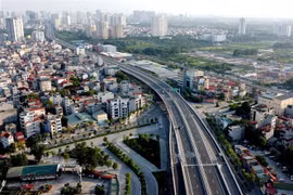 Đường vành đại 3 nhìn từ trên cao. (Ảnh: Huy Hùng/TTXVN)