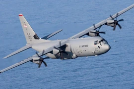 Máy bay vận tải C-130 J Super Hercules của Mỹ. (Nguồn: thedefensepost.com)