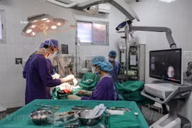 Sửa đổi nhiều văn bản pháp luật để giải quyết tình trạng thiếu thuốc