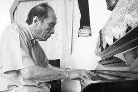 Nhạc sỹ Chu Minh, tác giả 'Người là niềm tin tất thắng' qua đời 