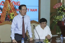 Trưởng ban Tuyên giáo Trung ương Võ Văn Thưởng phát biểu tại buổi thăm và chúc mừng Đài Tiếng nói Việt Nam. (Ảnh: Phạm Kiên/TTXVN)