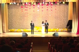 Ông Nguyễn Trung Hà phát biểu tại Hội diễn. (Ảnh: Quang Vinh/Vietnam+)