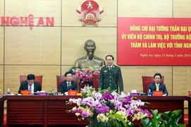 Đại tướng Trần Đại Quang phát biểu tại buổi làm việc. (Ảnh: Tá Chuyên/TTXVN)