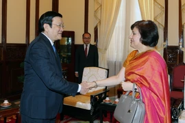 Chủ tịch nước Trương Tấn Sang tiếp Đại sứ Ấn Độ tại Việt Nam đến chào từ biệt. (Ảnh: Nguyễn Khang/TTXVN)