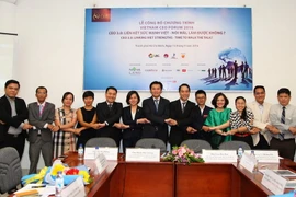 Lễ công bố chương trình Vietnam CEO Forum 2016. (Ảnh: An Hiếu/Vietnam+)