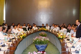 Thủ tướng Nguyễn Xuân Phúc phát biểu tại buổi làm việc. (Ảnh: Thống Nhất/TTXVN)