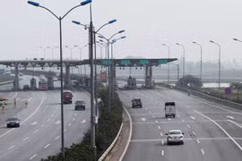 Trạm thu phí trên tuyến cao tốc Cầu Giẽ-Ninh Bình. (Ảnh: VEC cung cấp)