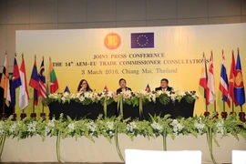 Quang cảnh Họp báo kết thúc hội nghị AEM Retreat-22 và Hội nghị Tham vấn Bộ trưởng Kinh tế ASEAN-Ủy viên Thương mại Liên minh châu Âu. (Ảnh: Sơn Nam-Quang Thuận/TTXVN)