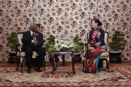 Chủ tịch HĐND Thành phố Hồ Chí Minh Nguyễn Thị Quyết Tâm tiếp ông Doraisamy Raja, Ủy viên Bộ Chính trị Đảng Cộng sản Ấn Độ. (Ảnh: Thanh Vũ/TTXVN)