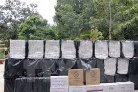 Tang vật một vụ buôn thuốc lá lậu bị thu giữ. (Ảnh minh họa. Nguồn: TTXVN)