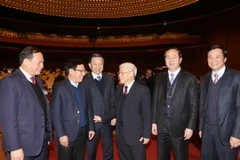 Tổng Bí thư Nguyễn Phú Trọng với các đại biểu dự hội nghị. (Ảnh: Trí Dũng/TTXVN)