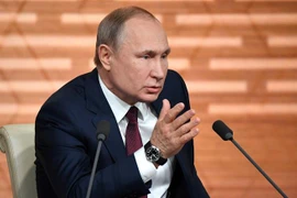 Tổng thống Nga Vladimir Putin phát biểu trong cuộc họp báo thường niên tại Moskva ngày 19/12. (Ảnh: AFP/TTXVN)