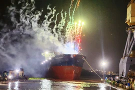 Công ty Trách nhiệm hữu hạn Một thành viên Đóng tàu Bạch Đằng đã hạ thủy tàu hàng 17.500 DWT mang tên Trường An ship. (Ảnh: PV/Vietnam+)