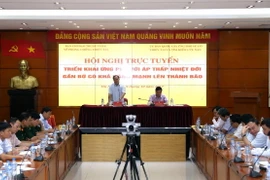 Quang cảnh Hội nghị trực tuyến “Triển khai ứng phó với áp thấp nhiệt đới gần bờ có khả năng mạnh lên thành bão,” chiều 9/10. (Ảnh: Vũ Sinh/TTXVN)