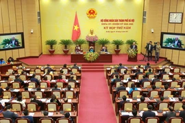 Toàn cảnh khai mạc Kỳ họp thứ 5, Hội đồng Nhân dân thành phố Hà Nội khóa XV. (Ảnh: An Đăng/TTXVN)