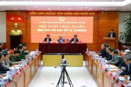 Thủ tướng Nguyễn Xuân Phúc chủ trì Hội nghị trực tuyến ứng phó với bão số 16 ( bãoTembin). (Ảnh: An Đăng/TTXVN)