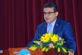 Đại sứ đặc mệnh toàn quyền Nhà nước Palestine tại Việt Nam Saadi Salama phát biểu tại buổi lễ. (Ảnh: An Đăng/TTXVN)