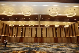 Phòng hội nghị lớn bên trong Trung tâm Hội nghị Ariyana, phục vụ cho Tuần lễ cấp cao APEC 2017. (Ảnh: Trần Lê Lâm/TTXVN)