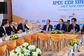 Chủ tịch nước Trần Đại Quang tiếp đoàn Liên minh Doanh nghiệp Hoa Kỳ, trong khuôn khổ các hoạt động của Tuần lễ Cấp cao APEC 2017. (Nguồn: TTXVN)