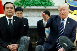 Tổng thống Mỹ Donald Trump phát biểu trong cuộc gặp với Thủ tướng Thái Lan Prayuth Chan-ocha ở Nhà Trắng, ngày 2/10. (Nguồn: AP)
