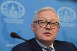 Thứ trưởng Ngoại giao Nga Sergei Ryabkov trong một cuộc họp báo tại Moskva, Nga. (Ảnh: AFP/TTXVN)