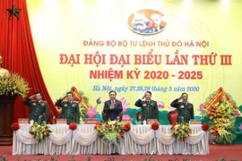 Đoàn Chủ tịch điều hành Đại hội. (Ảnh: Văn Điệp/TTXVN)