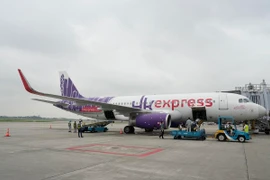 Máy bay Airbus A321 của hãng hàng không HK Express tại sân bay Nội Bài. (Ảnh: CTV/Vietnam+)