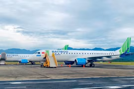 Dòng máy bay phản lực Embraer của hãng hàng không Bamboo Airways. (Ảnh: CTV/Vietnam+)
